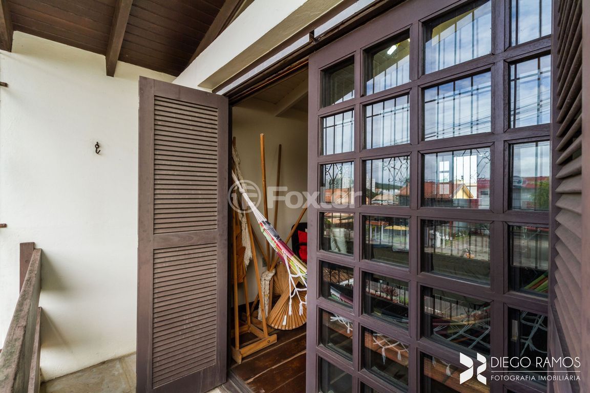 casa sobrado para comprar em Otto Niemeyer, 3458 - foto 15