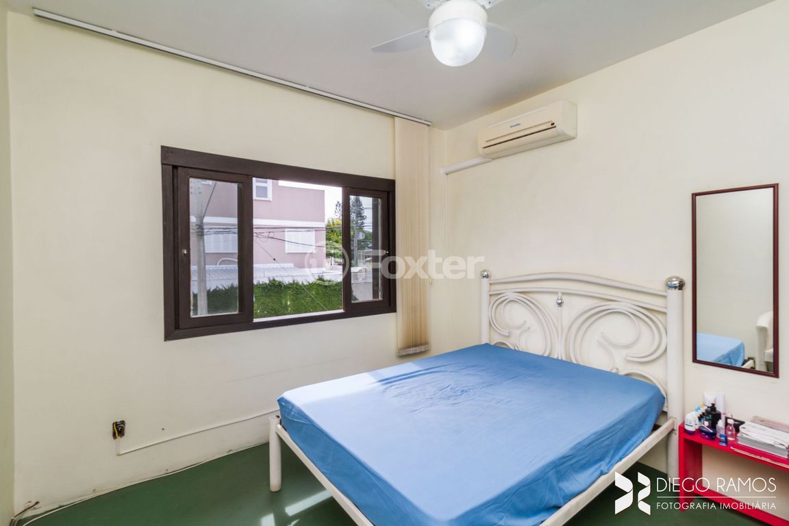 casa sobrado para comprar em Otto Niemeyer, 3458 - foto 20