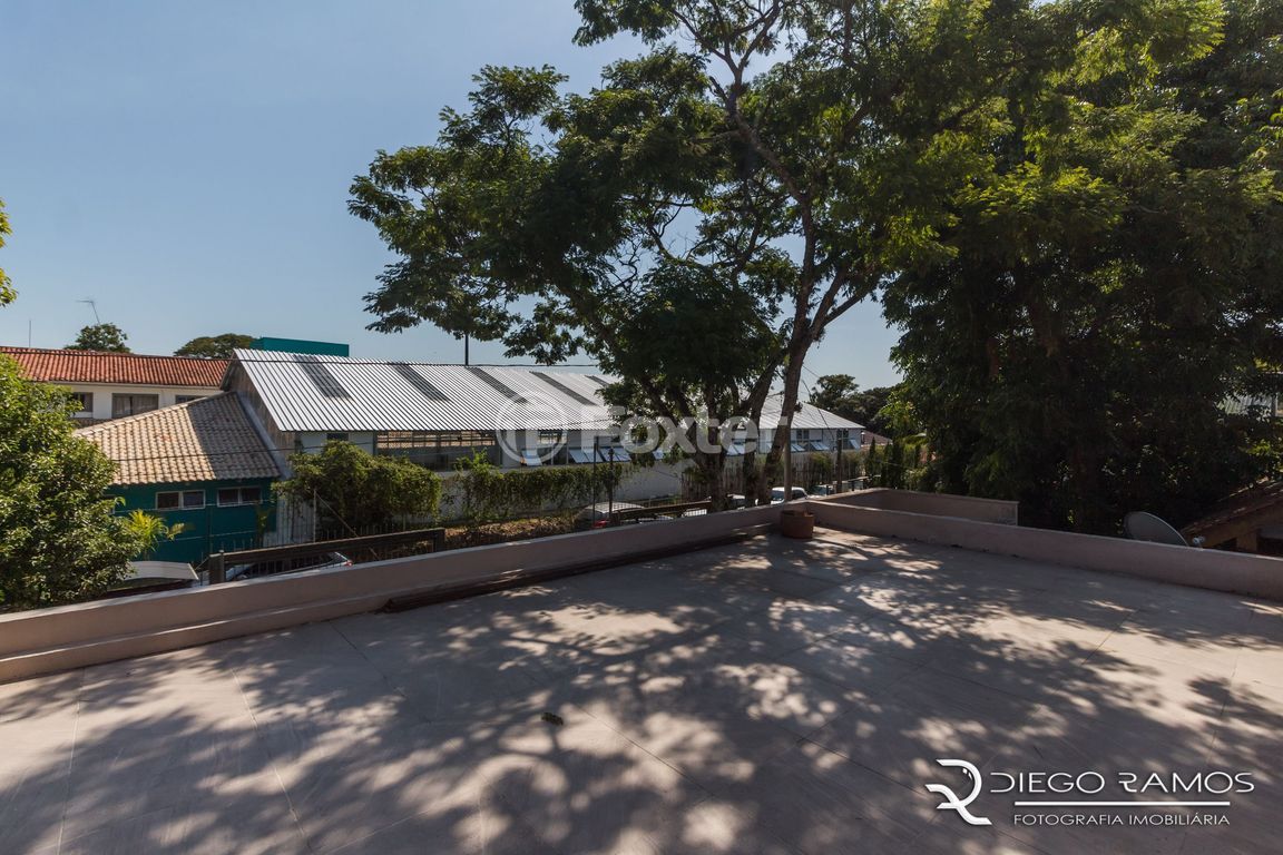 casa sobrado para comprar em Hilário Kieling, 73 - foto 23