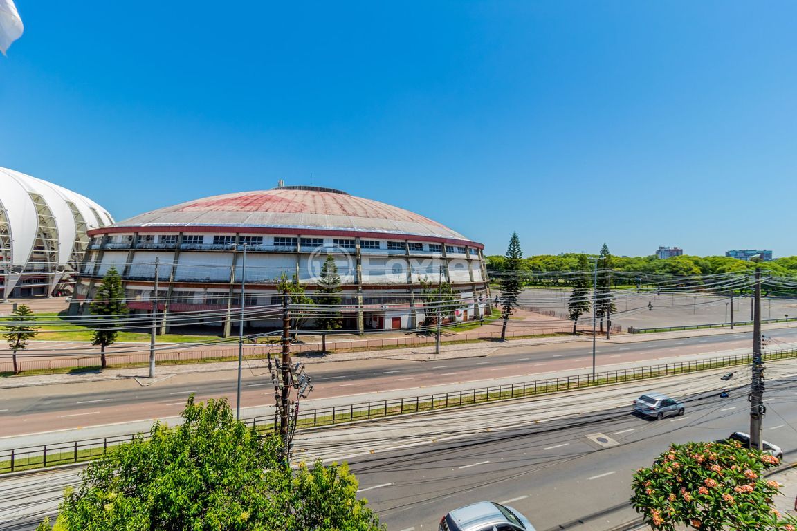 Apartamento para comprar em Padre Cacique, 724 - foto 15