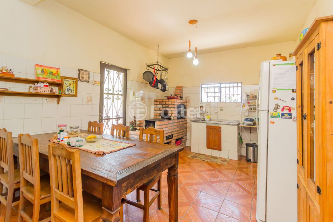 casa sobrado para comprar em Costa Gama, 668 - foto 14