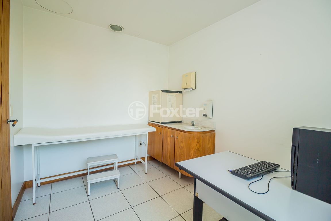 Prédio para comprar em Coronel Bordini, 380 - foto 33