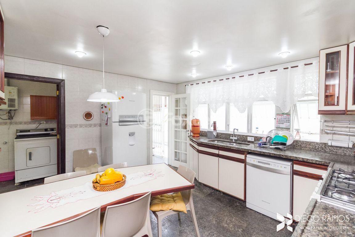 casa sobrado para comprar em Pedra Redonda, 130 - foto 54