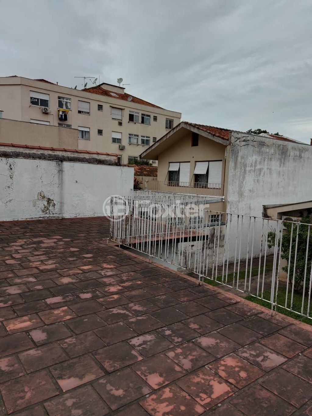 casa sobrado para comprar em Gaston Englert, 285 - foto 38