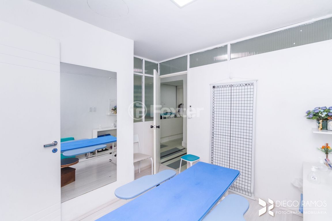 consultorio sala conjunto para comprar em Osvaldo Aranha, 734 - foto 14