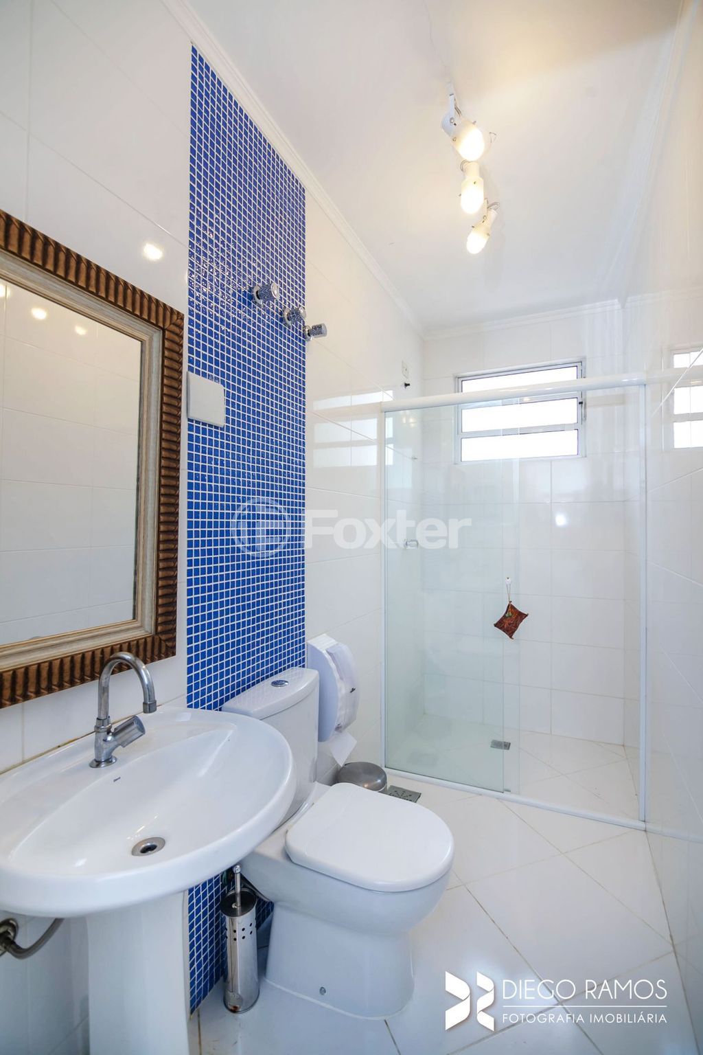 casa sobrado para comprar em JOAO ABBOTT, 681 - foto 7