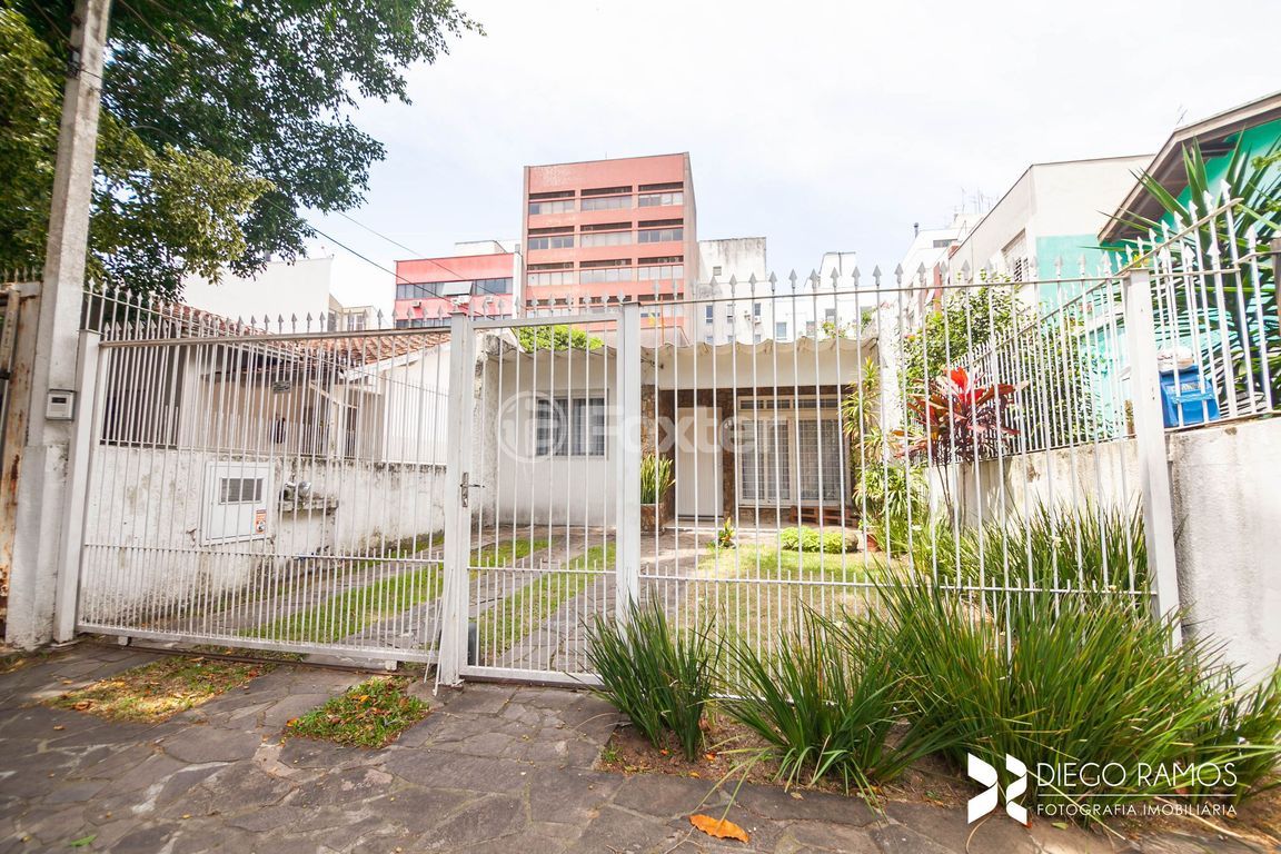 casa sobrado para comprar em JOAO ABBOTT, 681 - foto 14