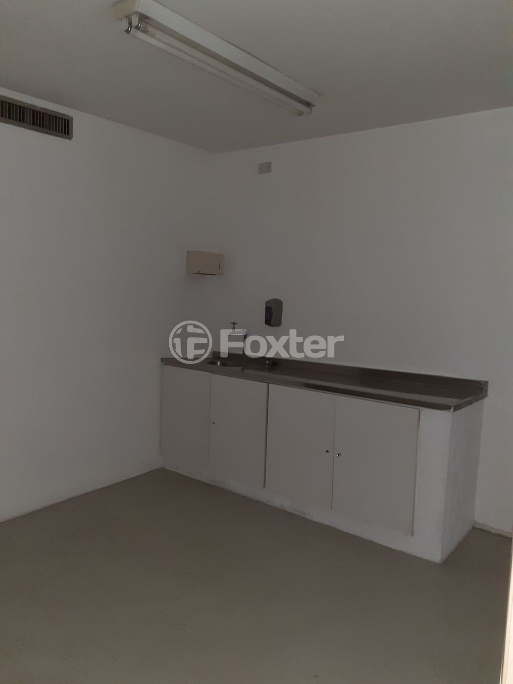 consultorio sala conjunto para comprar em Osvaldo Aranha, 734 - foto 15