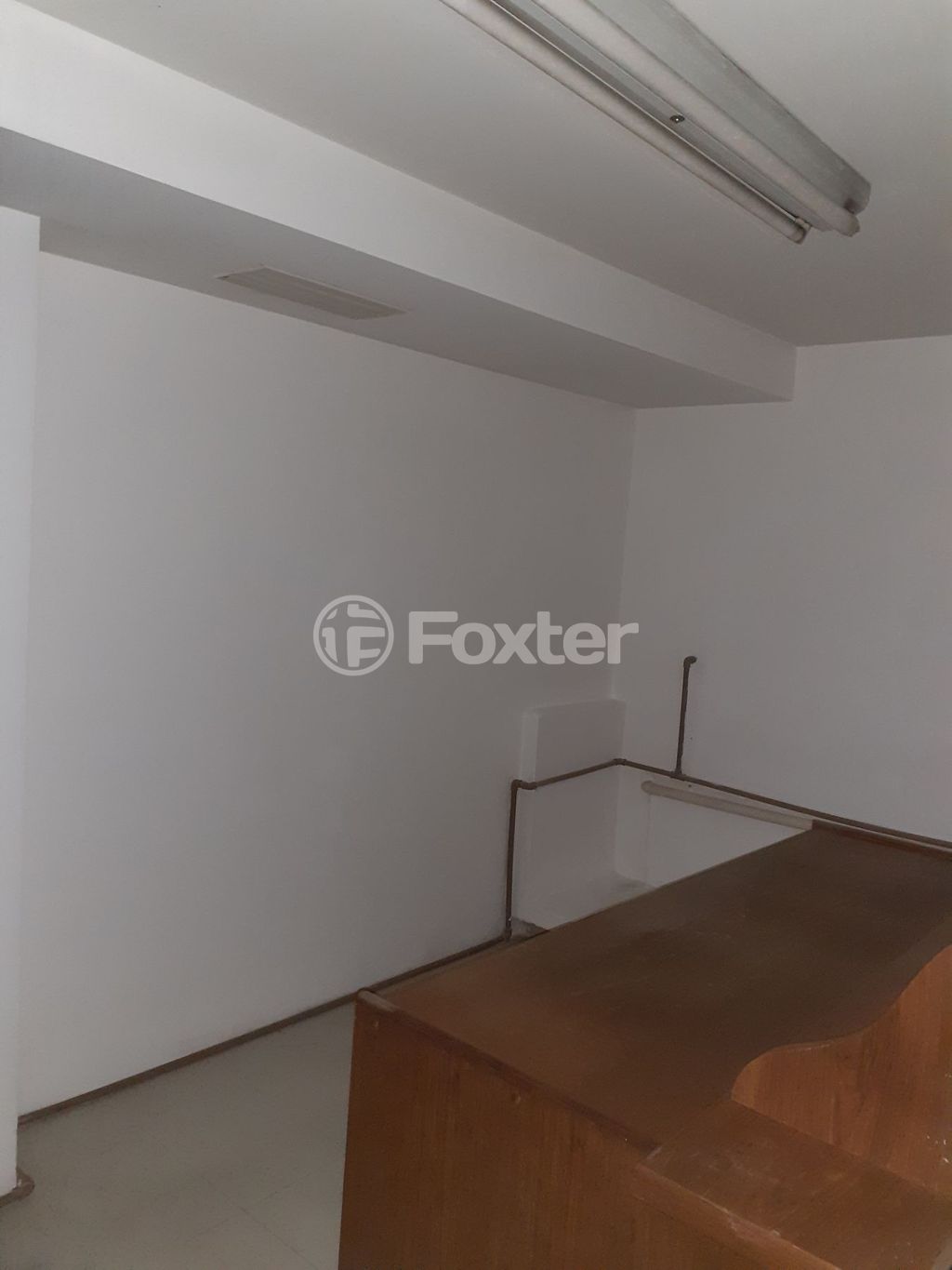 consultorio sala conjunto para comprar em Osvaldo Aranha, 734 - foto 14