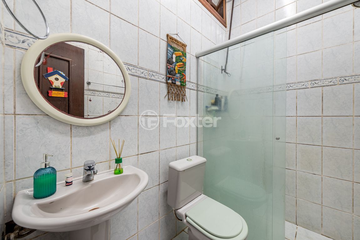casa sobrado para comprar em Guido Mondin, 424/430 - foto 12