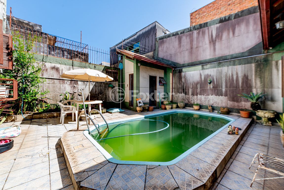 casa sobrado para comprar em Guido Mondin, 424/430 - foto 19
