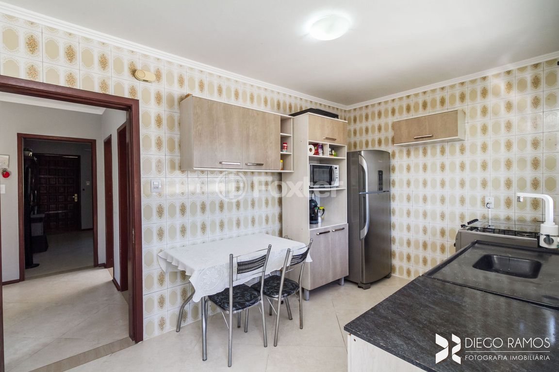 casa sobrado para comprar em Antônio Josephino Perrone, 343 - foto 18