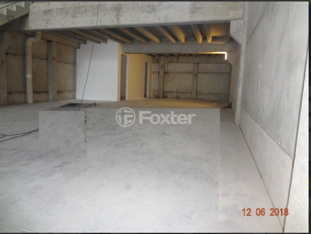 loja ponto comercial para comprar em Coronel Aparício Borges, 1067 - foto 12