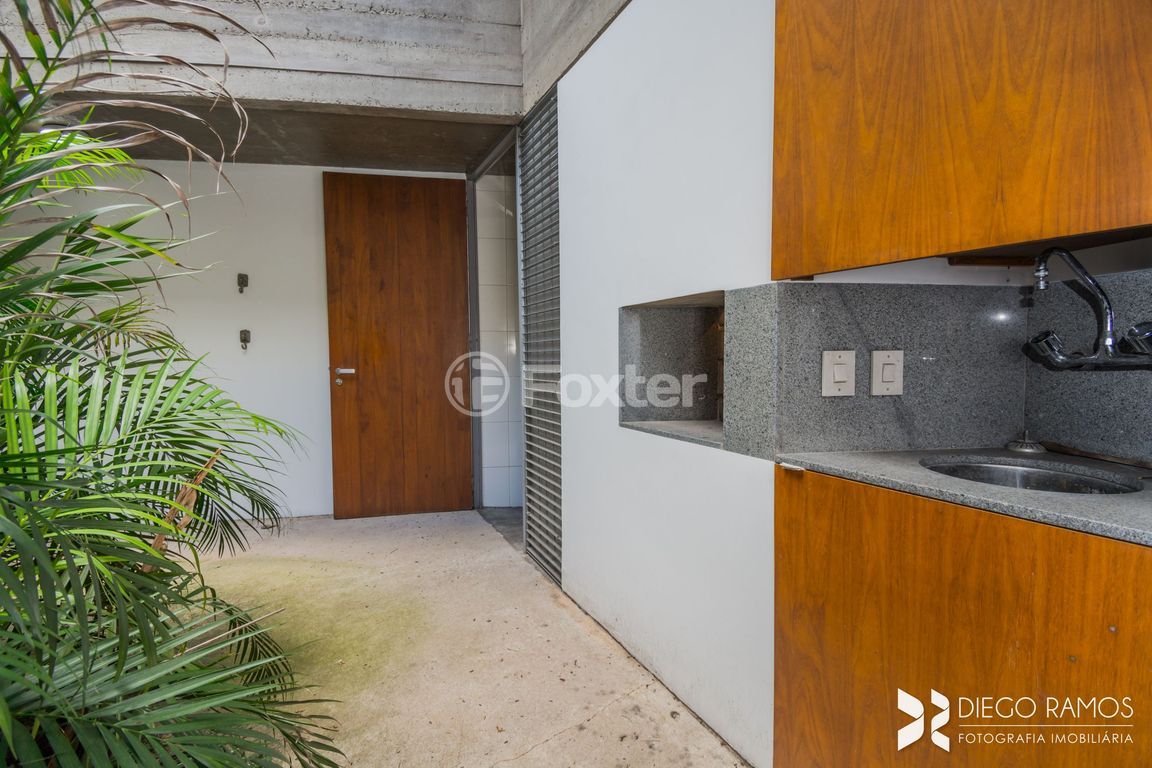 casa sobrado para comprar em Bastian, 259 - foto 9
