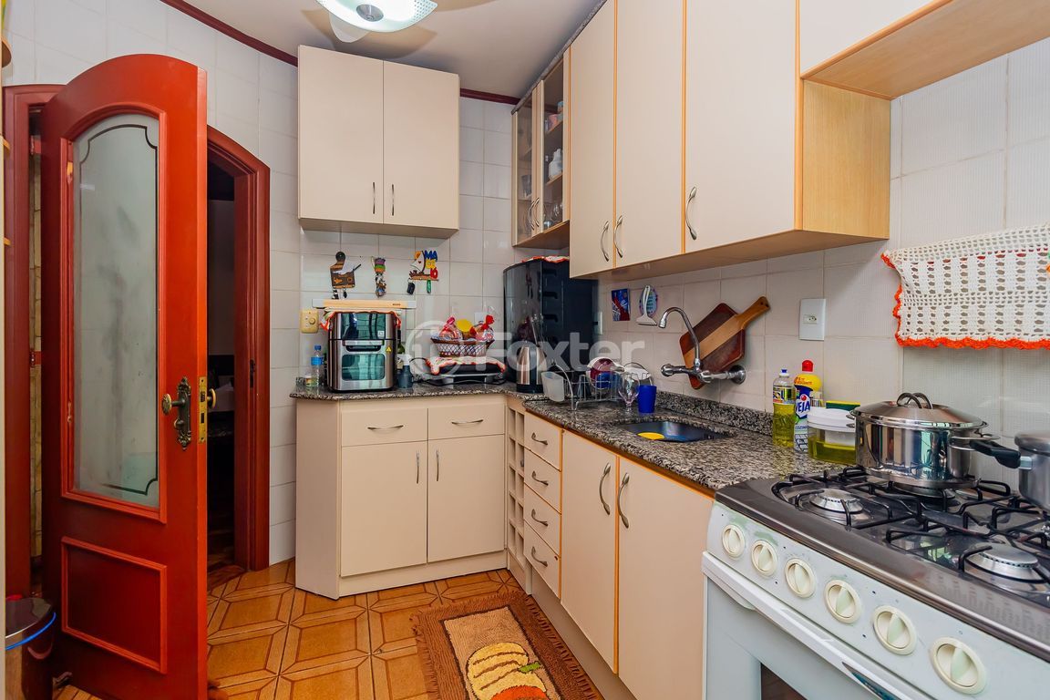 Apartamento para comprar em Professora Cecy Cordeiro Thofehrn, 155 - foto 18