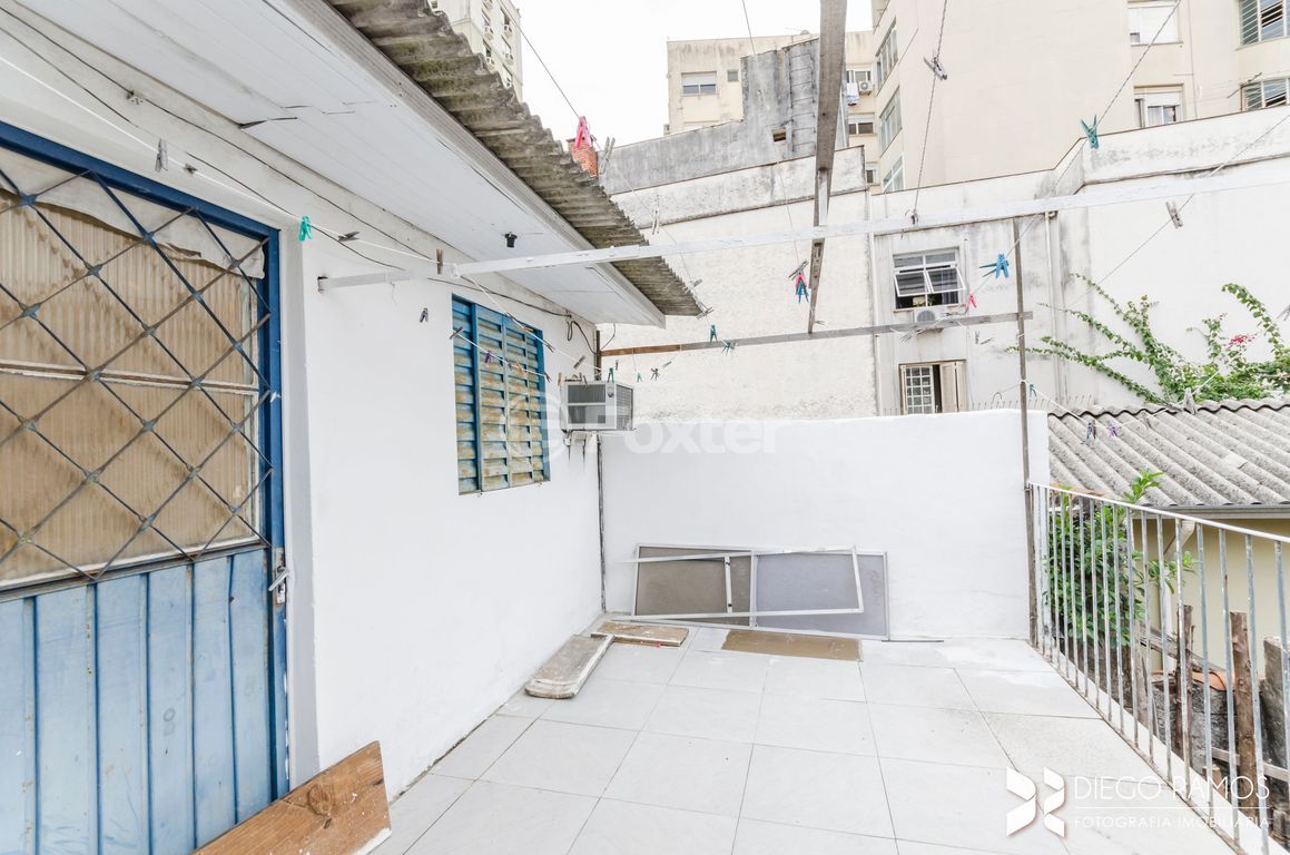 casa sobrado para comprar em LUIZ AFONSO, 243 - foto 20
