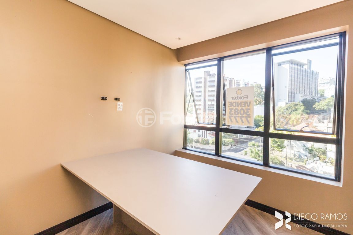 consultorio sala conjunto para comprar em Ramiro Barcelos, 685 - foto 15