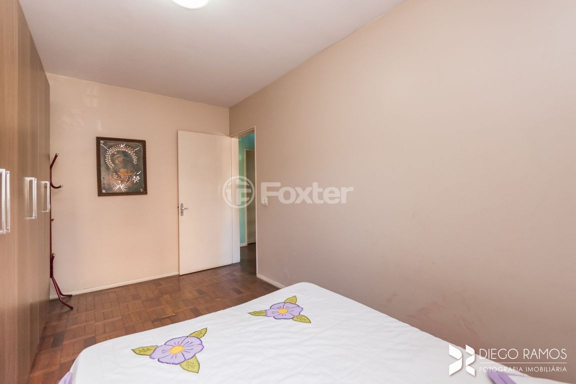 casa sobrado para comprar em General Telino Chagastelles, 308 - foto 18