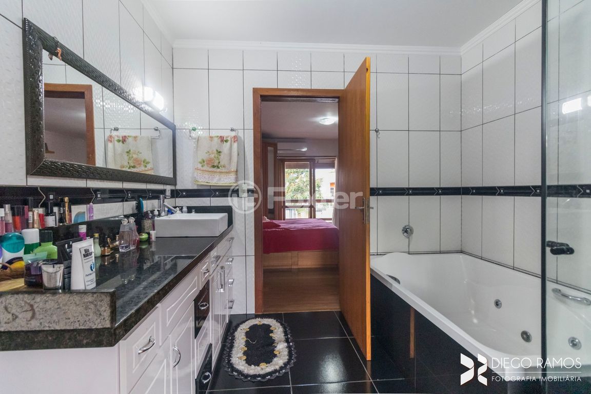 casa sobrado para comprar em Jerolomo Minuzo, 317 - foto 12