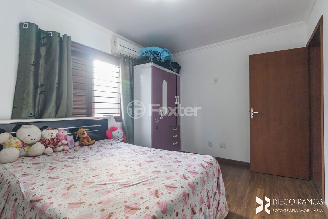 casa sobrado para comprar em Jerolomo Minuzo, 317 - foto 14