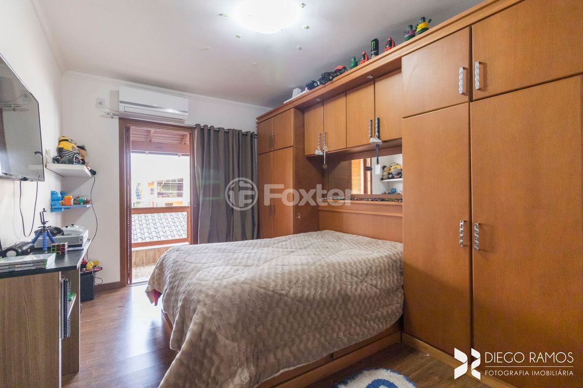casa sobrado para comprar em Jerolomo Minuzo, 317 - foto 19