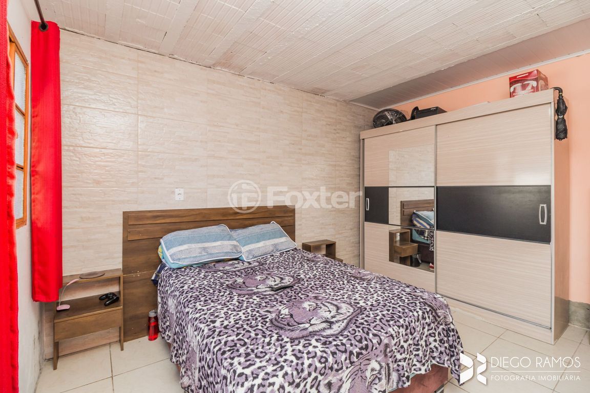 casa sobrado para comprar em Germano Bonow Filho, 379 - foto 18