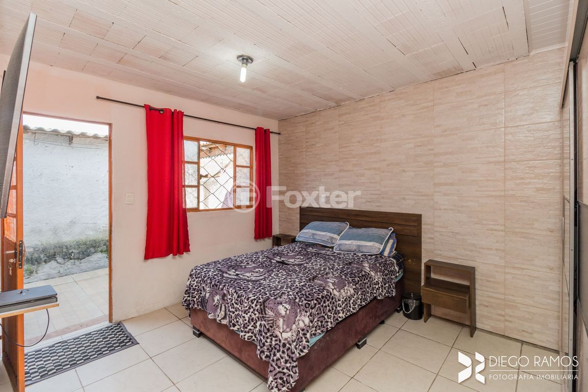 casa sobrado para comprar em Germano Bonow Filho, 379 - foto 19