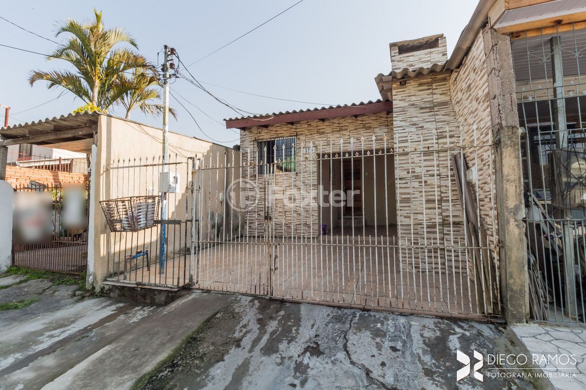 casa sobrado para comprar em Germano Bonow Filho, 379 - foto 24
