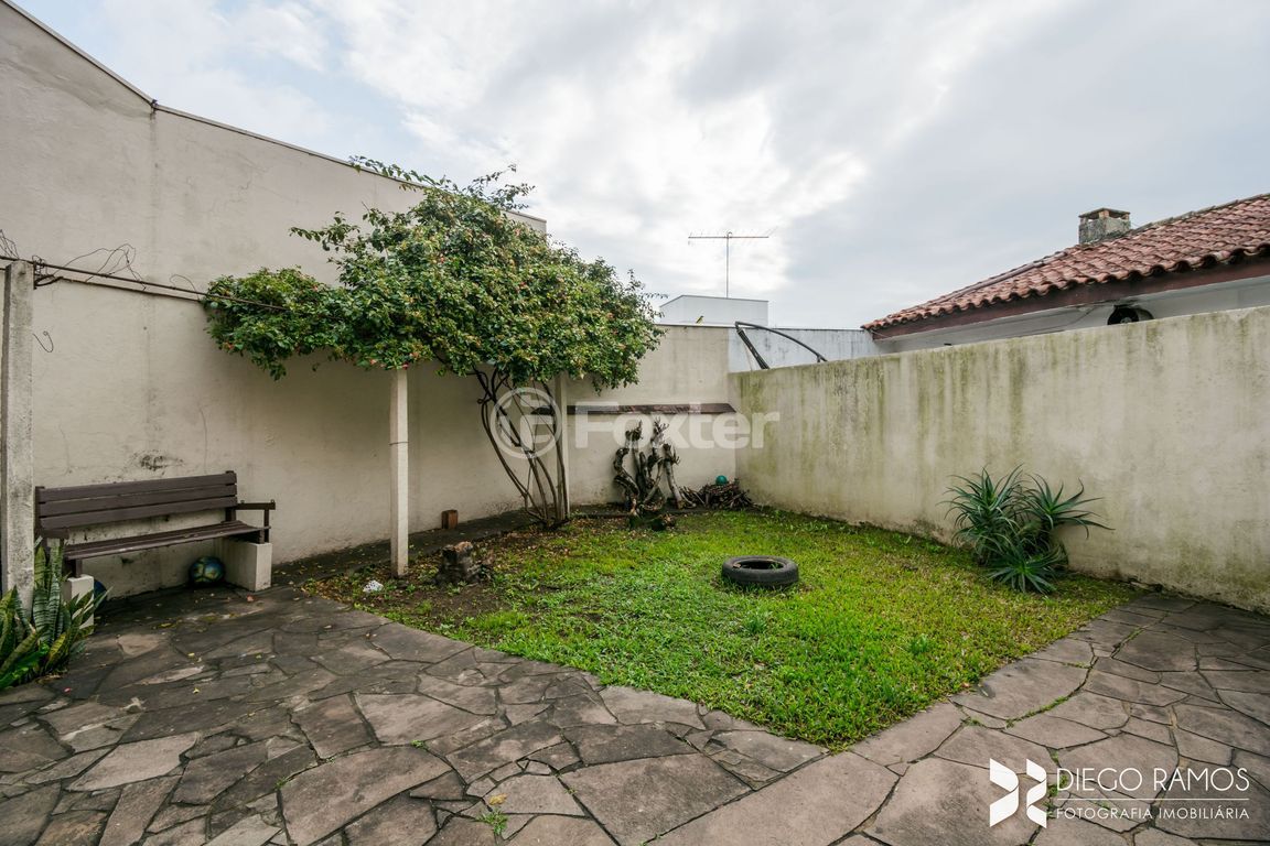 casa sobrado para comprar em João Wallig, 2125 - foto 43