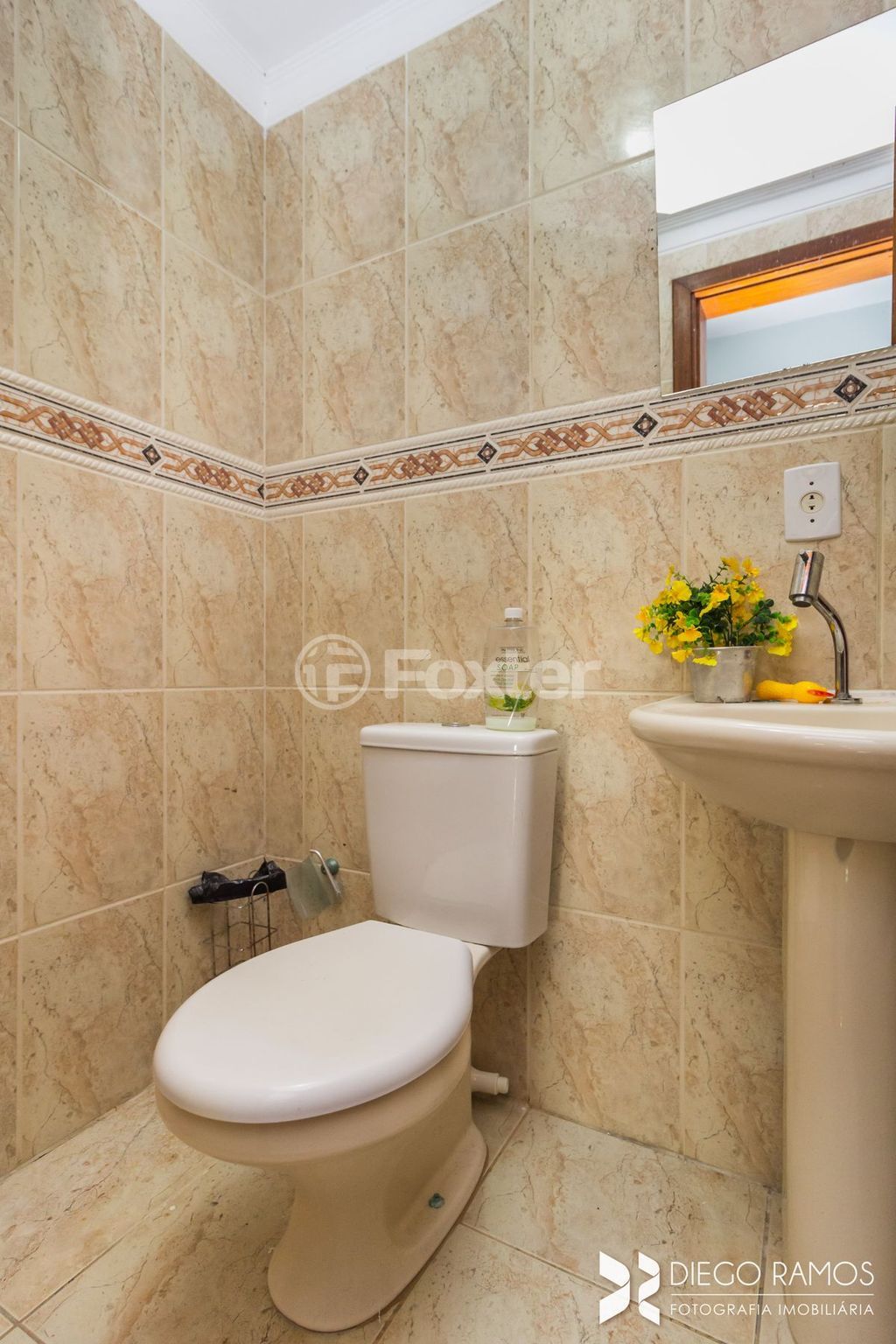 casa sobrado para comprar em Nilo Ruschel, 612 - foto 15