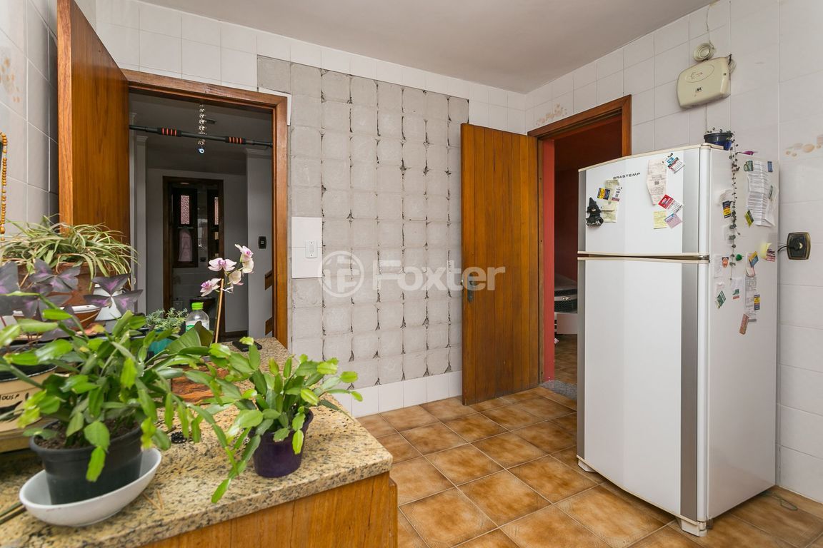 casa sobrado para comprar em Adão Pinheiro da Silva, 290 - foto 23