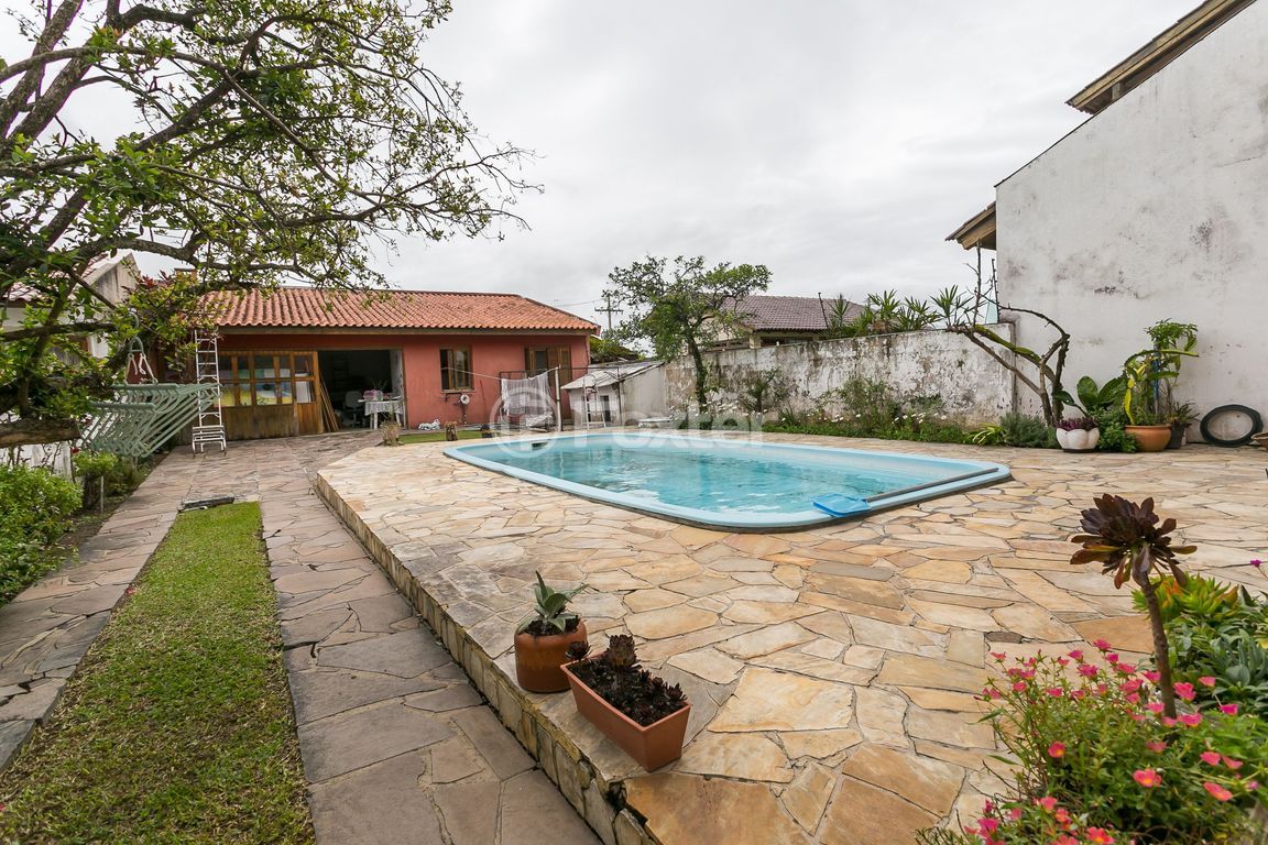 casa sobrado para comprar em Adão Pinheiro da Silva, 290 - foto 28
