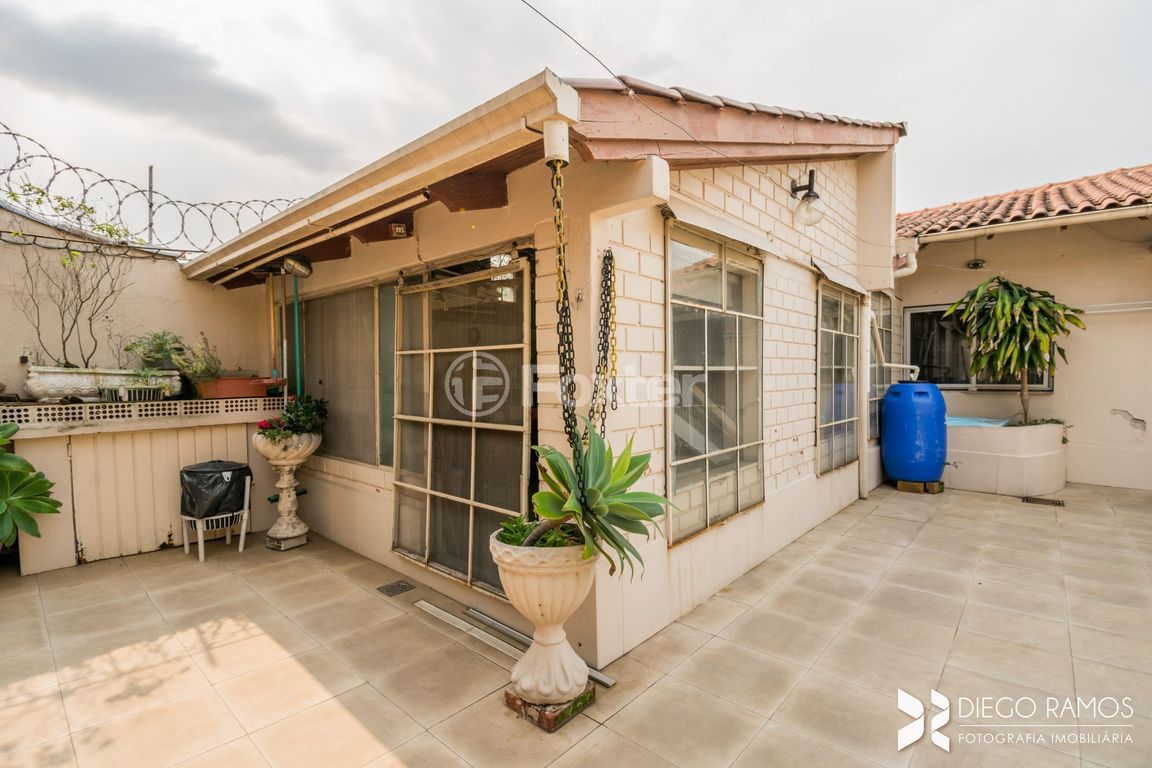 casa sobrado para comprar em Ascendino Alves da Silva, 394 - foto 40