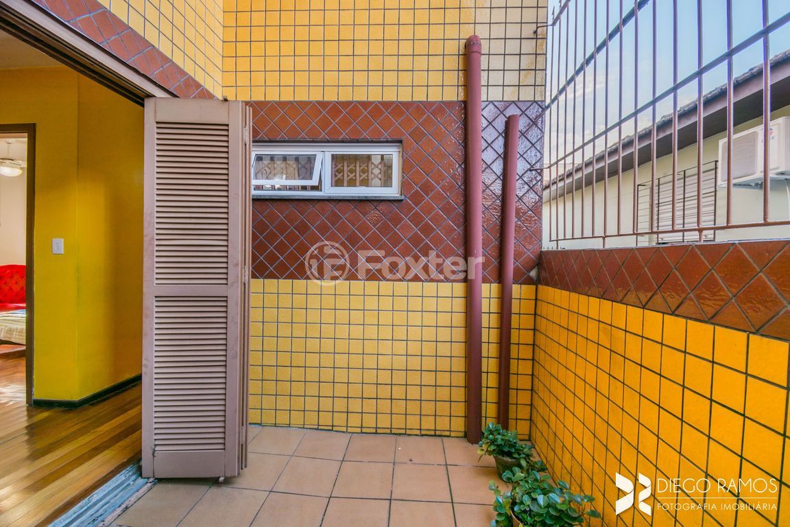 casa sobrado para comprar em Roque Gonzales, 237 - foto 7
