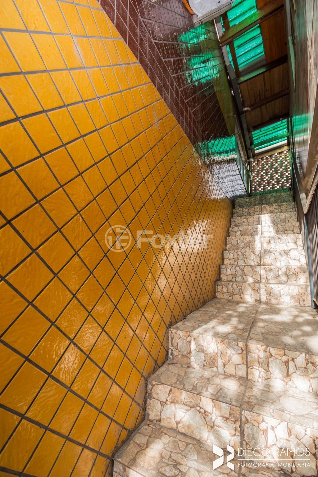 casa sobrado para comprar em Roque Gonzales, 237 - foto 65