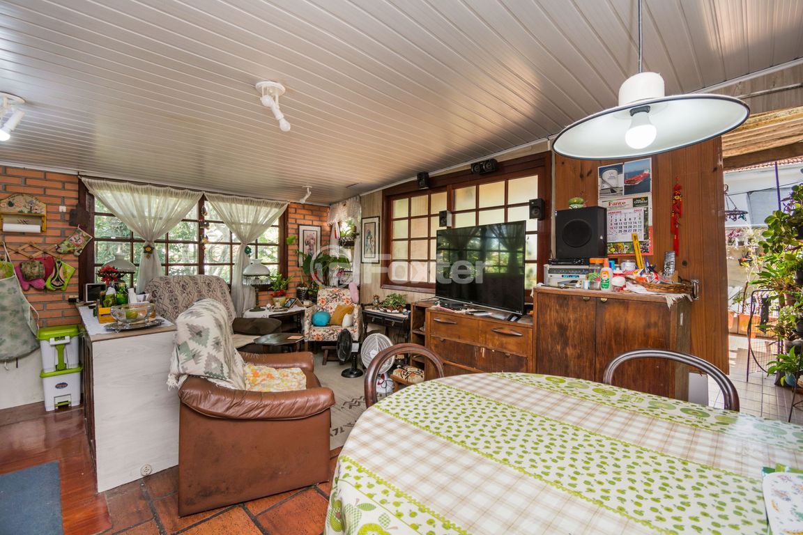 casa sobrado para comprar em Professor Ivo Corseuil, 129 - foto 33