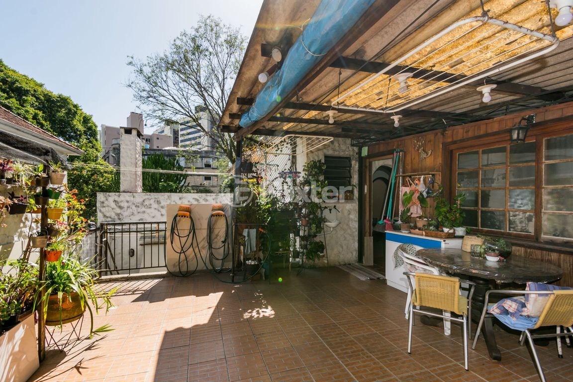 casa sobrado para comprar em Professor Ivo Corseuil, 129 - foto 35