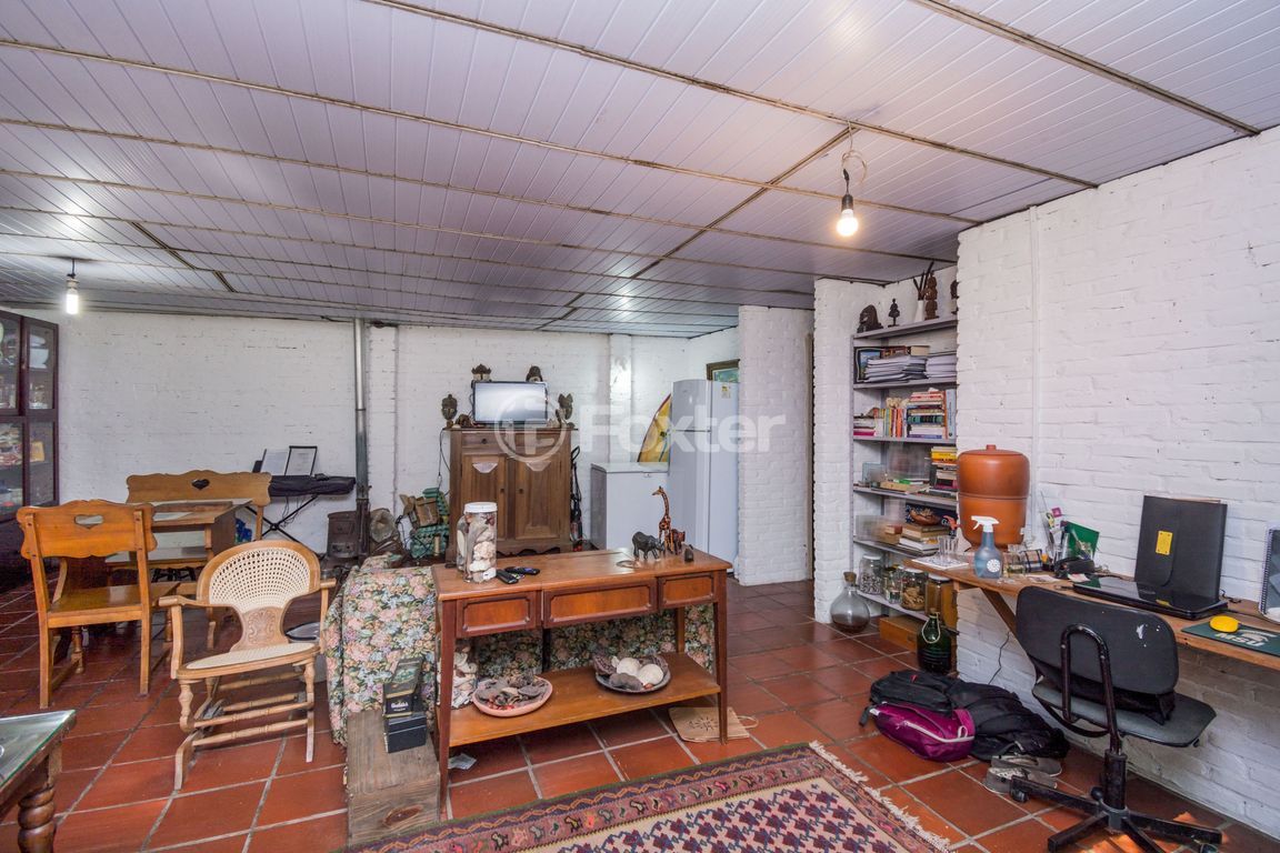 casa sobrado para comprar em Professor Ivo Corseuil, 129 - foto 45