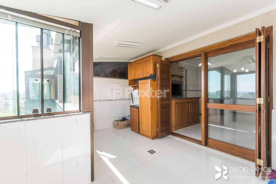 Cobertura para comprar em Mathilde Trein Renner, 251 - foto 47