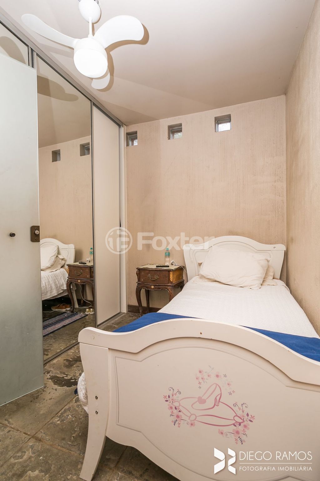 casa sobrado para comprar em Edgar Luiz Schneider, 35 - foto 43