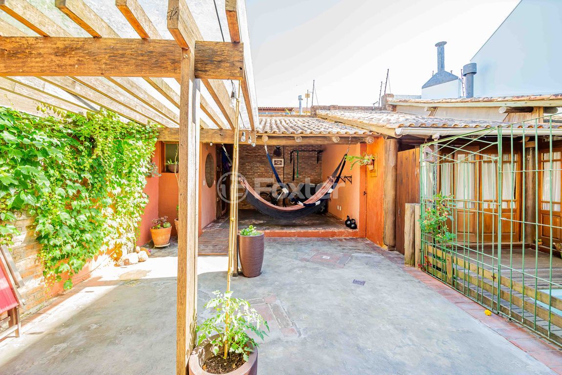 casa sobrado para comprar em Claudio da Silva Pinto, 221 - foto 23