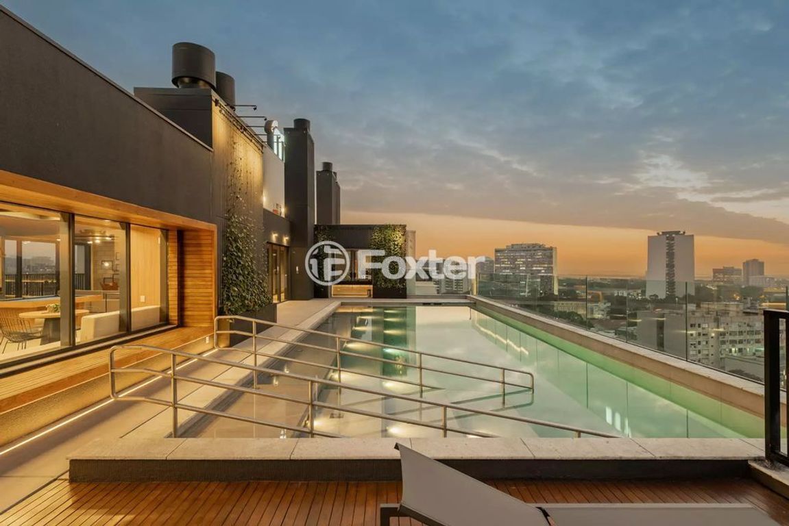 Loft/Flat para comprar em JOSE DO PATROCINIO, 527 - foto 4