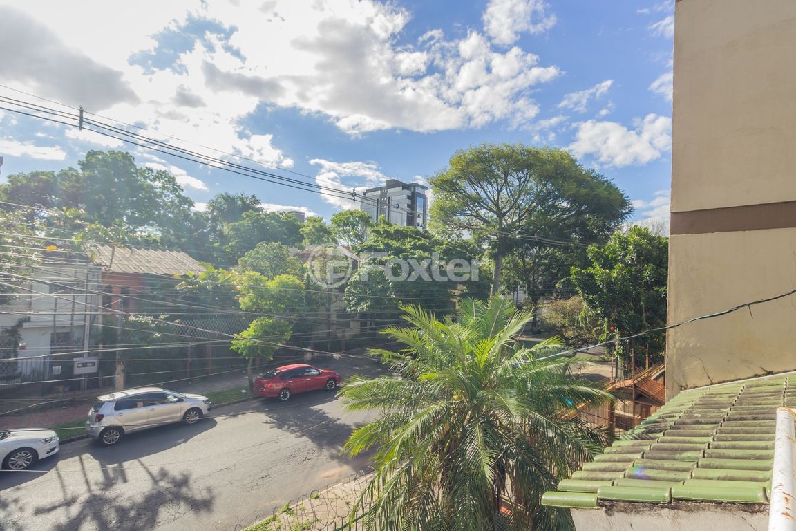 casa sobrado para comprar em Professor Ivo Corseuil, 190 - foto 15