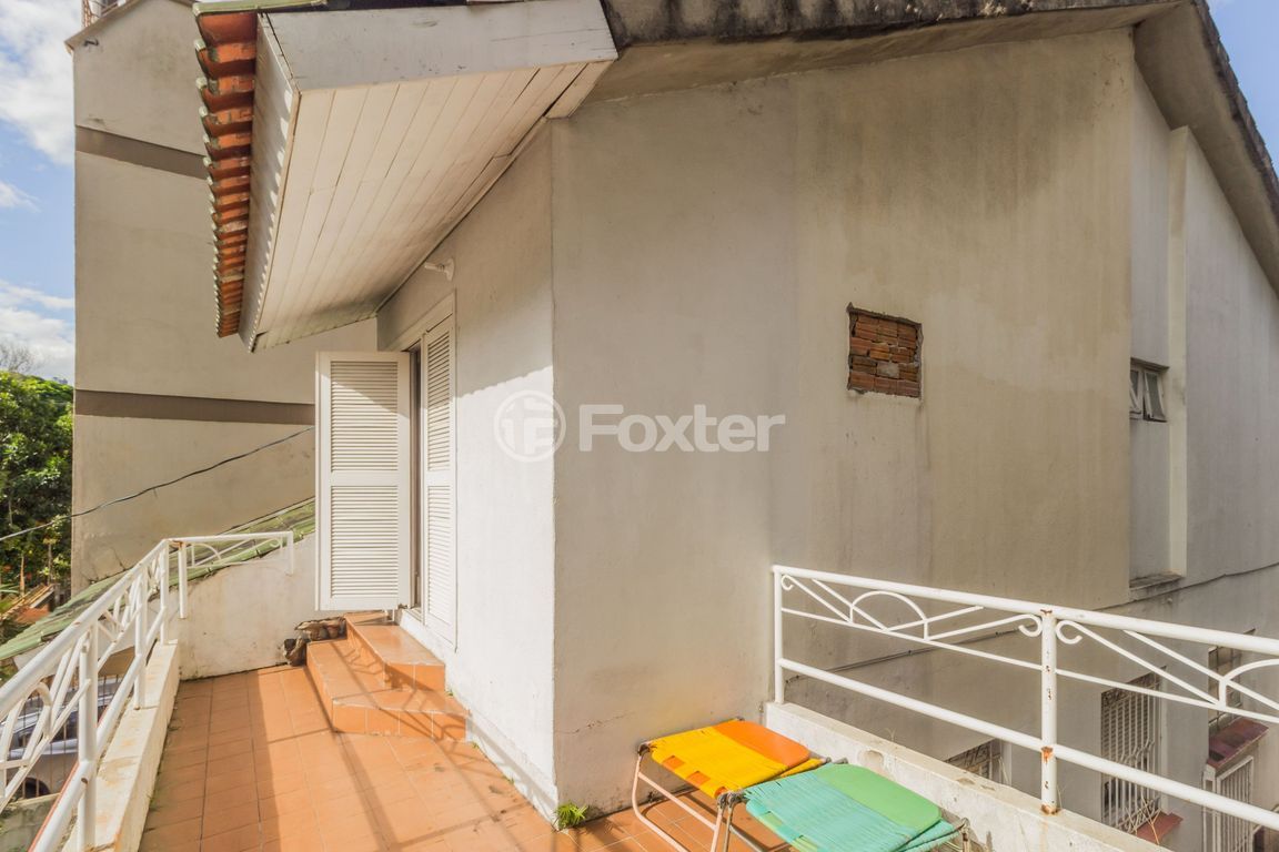 casa sobrado para comprar em Professor Ivo Corseuil, 190 - foto 23
