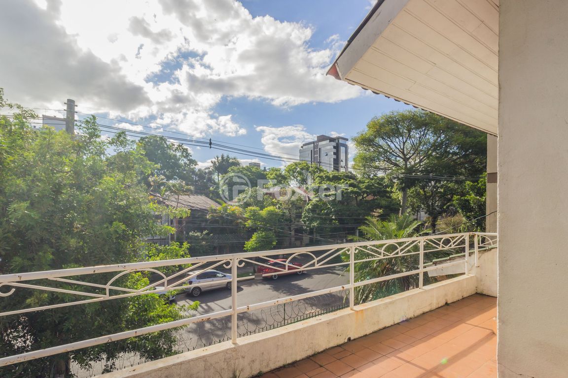 casa sobrado para comprar em Professor Ivo Corseuil, 190 - foto 25