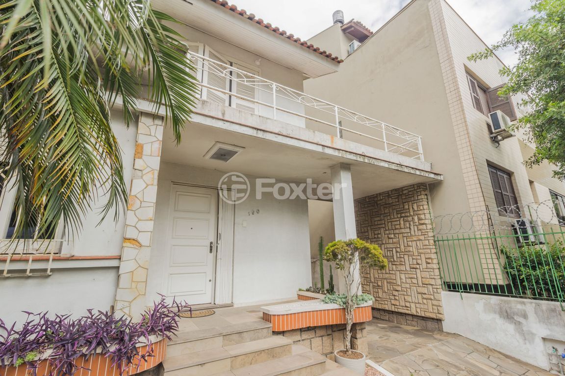 casa sobrado para comprar em Professor Ivo Corseuil, 190 - foto 50