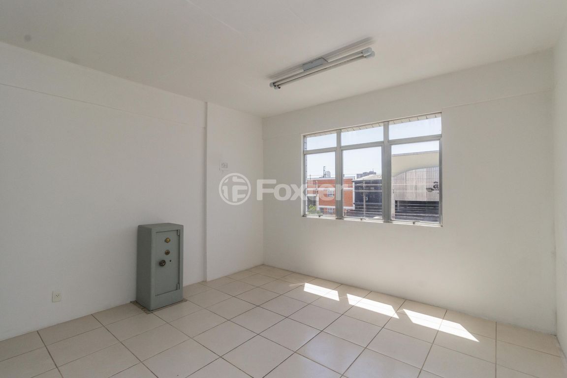 galpao deposito pavilhao para comprar em Conselheiro Travassos, 235 - foto 20