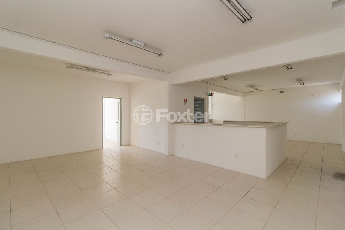 galpao deposito pavilhao para comprar em Conselheiro Travassos, 235 - foto 28