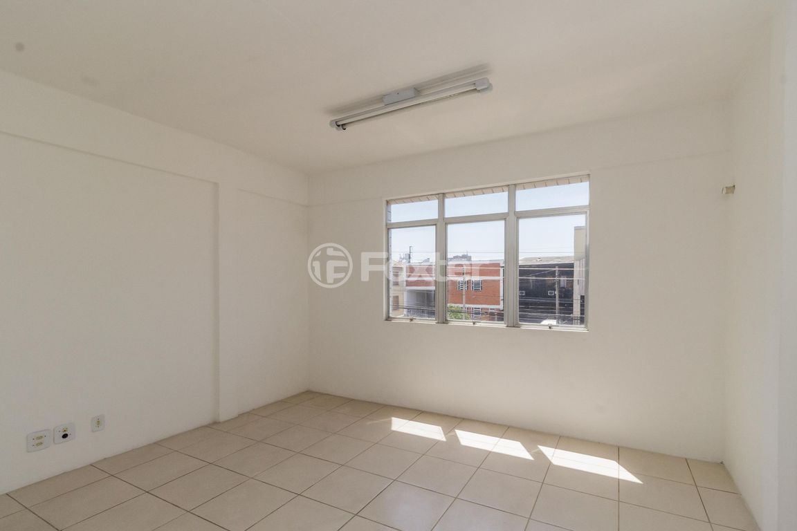 galpao deposito pavilhao para comprar em Conselheiro Travassos, 235 - foto 30