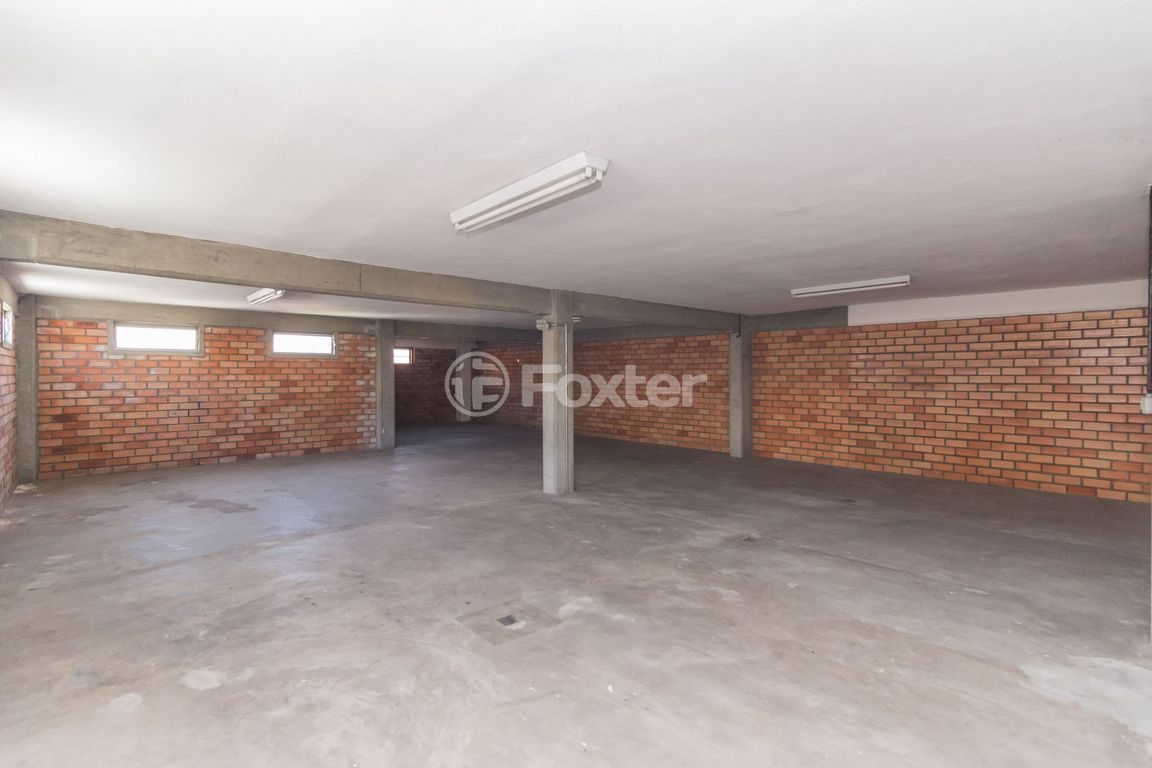 galpao deposito pavilhao para comprar em Conselheiro Travassos, 235 - foto 38